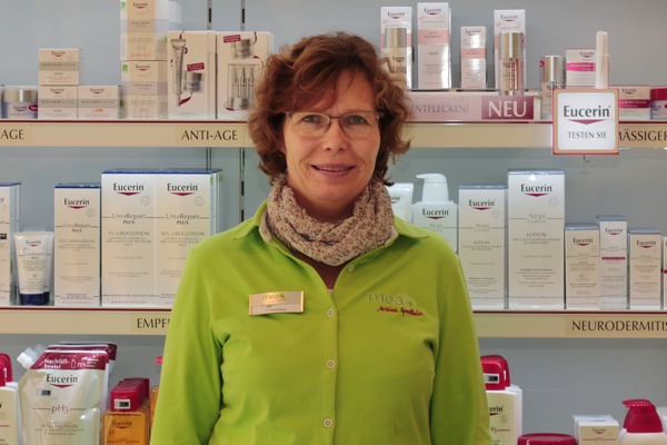 Pharmazeutisch-technische Assistentin Frau Petra Schwerdhelm